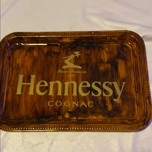 Henny rolling trey - Picture 1 of 1